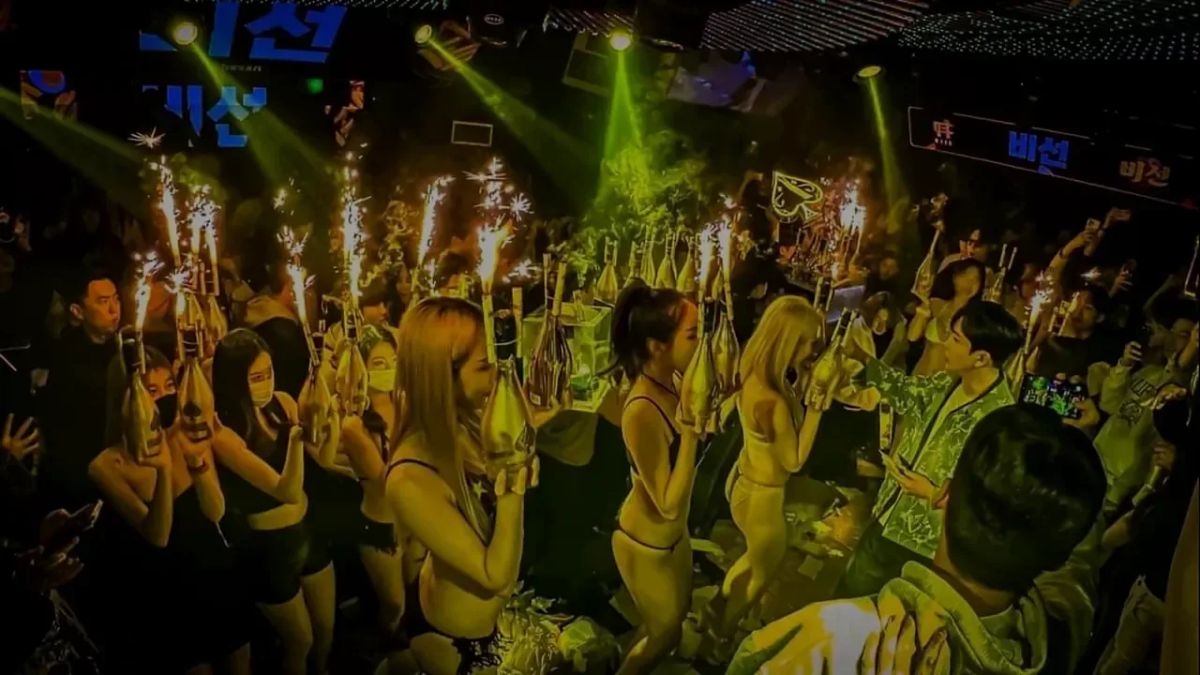 CLUB ACE · 卡座庆祝